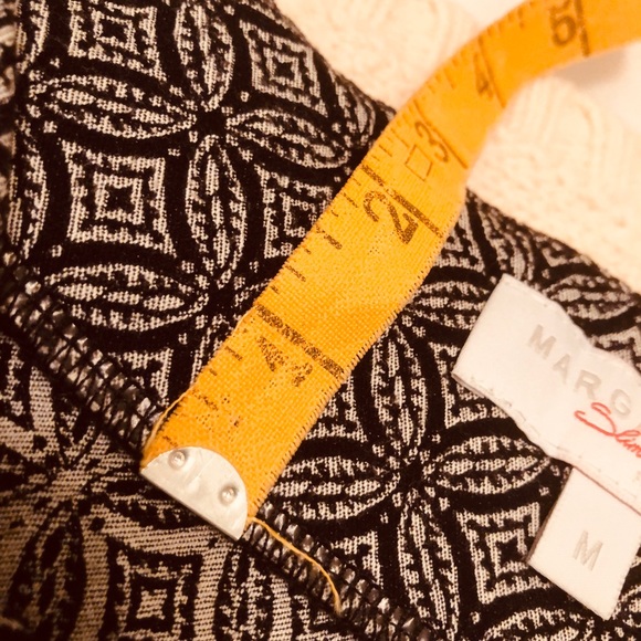 Margaret M super cute, comfy and flattering slimming pant - Picture 3 of 8